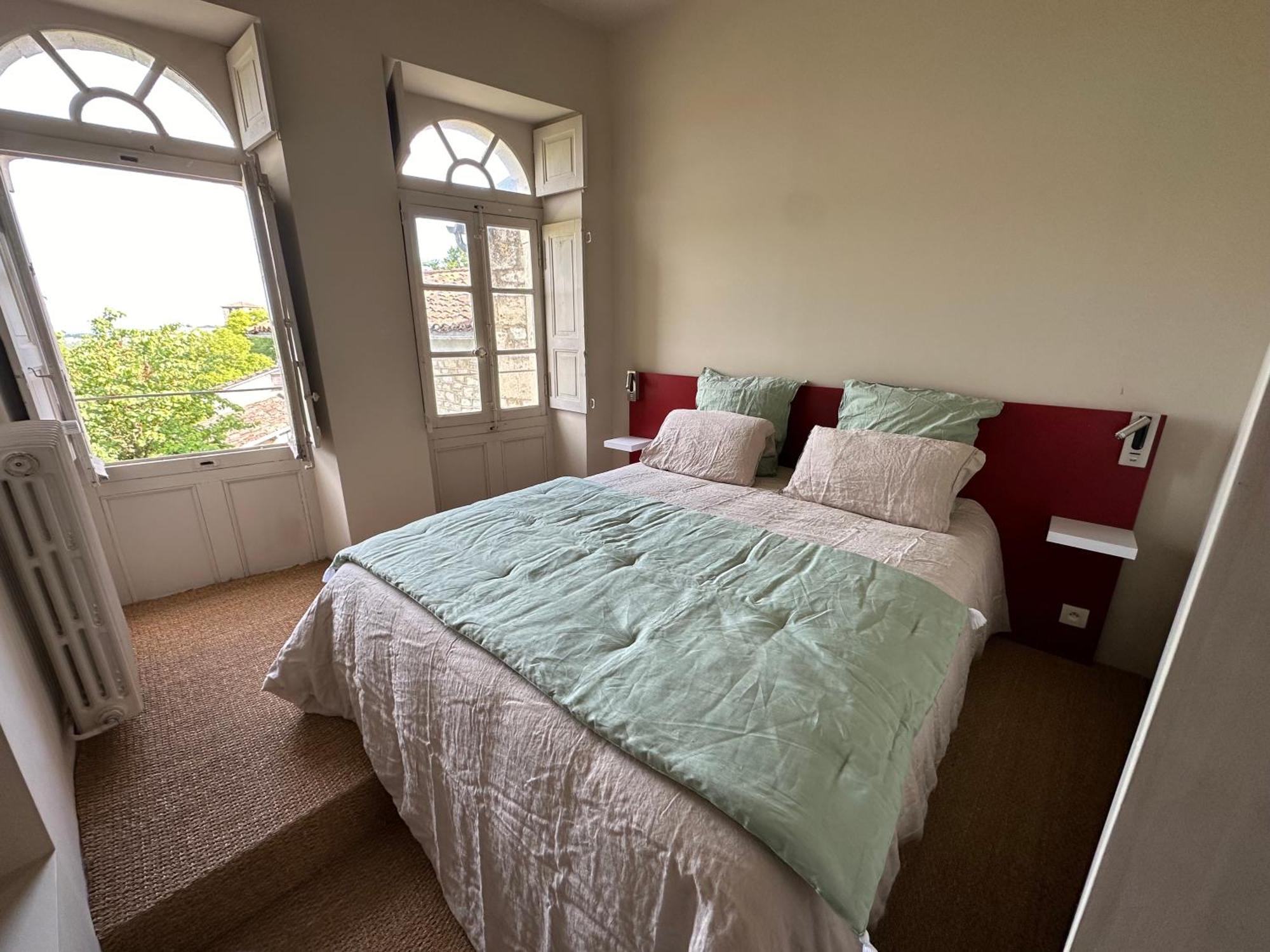 Les Trois Terrasses Bed & Breakfast Montpezat-de-Quercy ภายนอก รูปภาพ